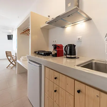 Alisea Aparthotel Kimolos