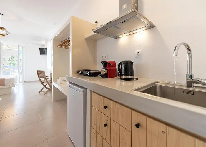 Alisea Hotel apartamentowy Kímolos