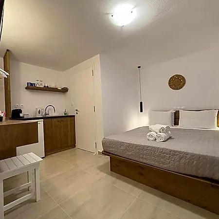 Alisea Lejlighedshotel Kímolos