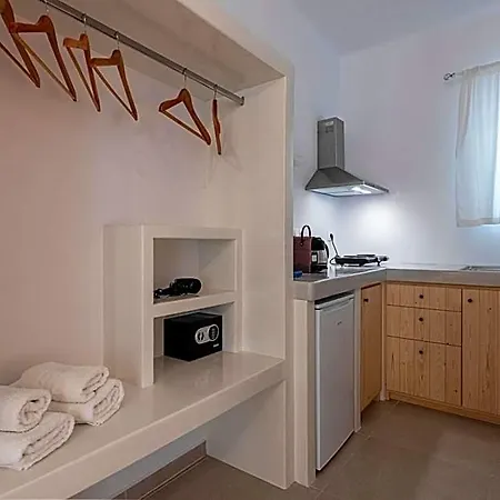 Alisea Lejlighedshotel Kímolos