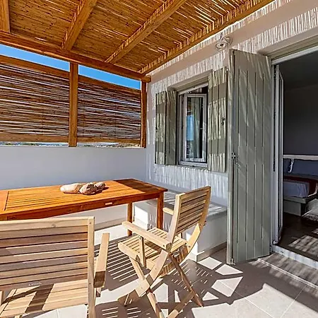 Alisea Lejlighedshotel Kímolos