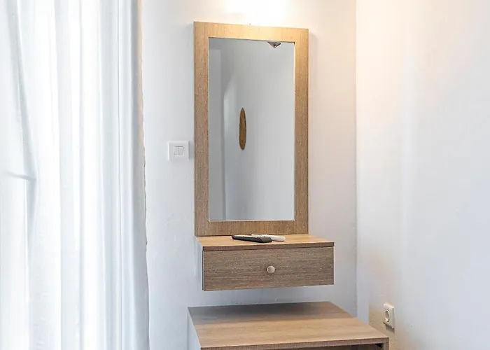 Aparthotel Alisea 3*